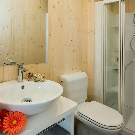 Luxury Tent With A Bathroom And Kitchen, 11 Km From